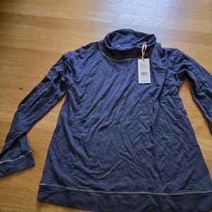 Vineyard Vines Girls Long Sleeve Turtleneck Top Sz L NWT